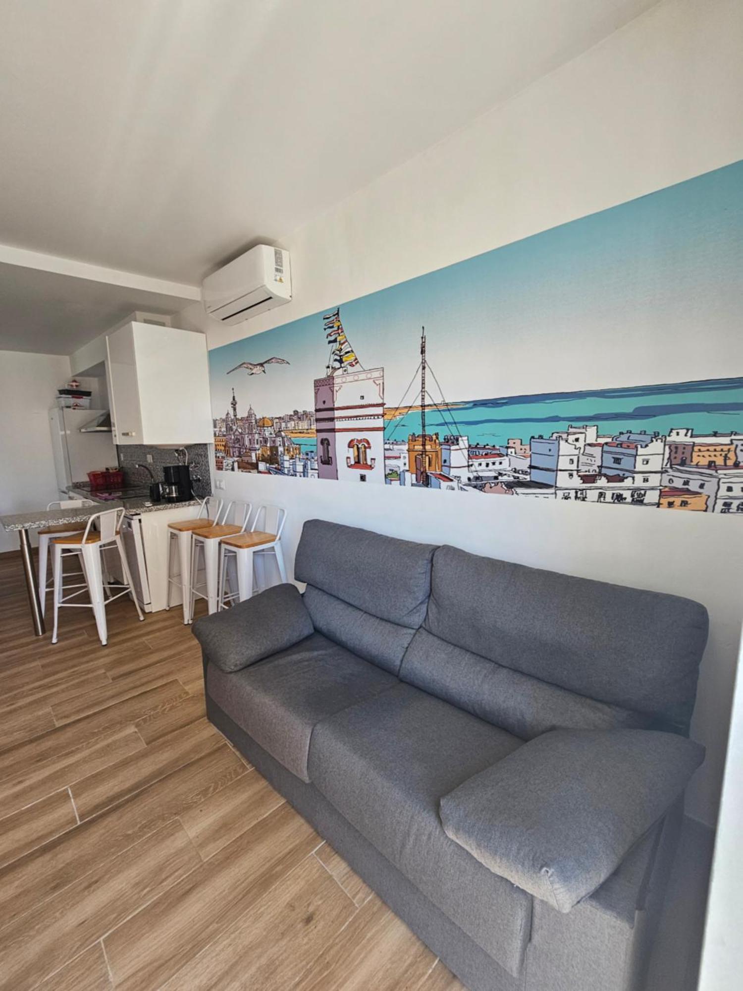 Apartamentos Plaza Santo Domingo กาดิซ ภายนอก รูปภาพ