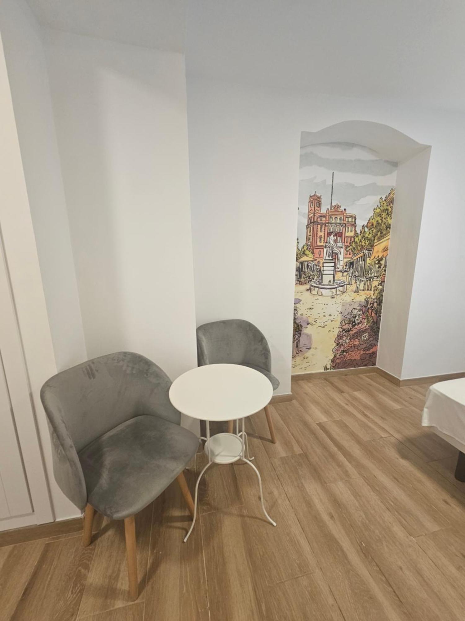 Apartamentos Plaza Santo Domingo กาดิซ ภายนอก รูปภาพ